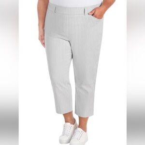 NWT Hilary Radley Pull On Capri Pants Gray Grey and White Striped 16